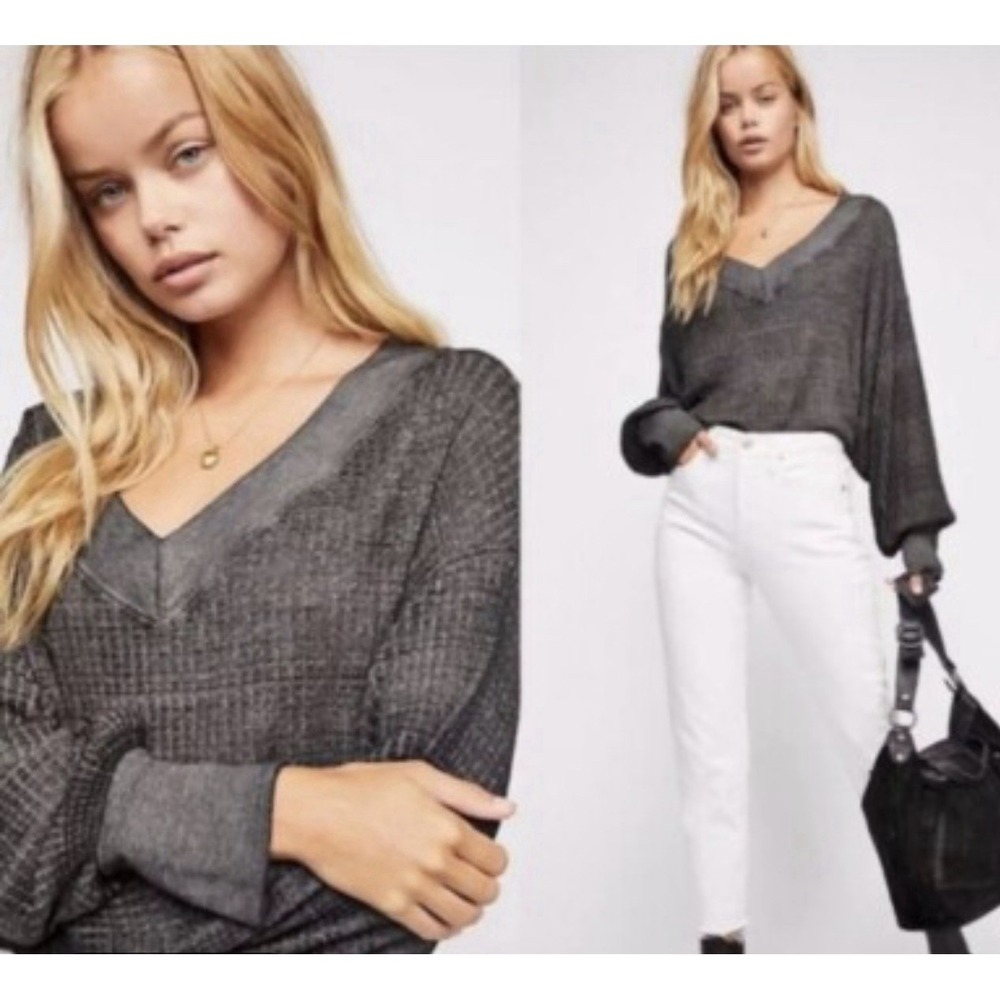 We The Free People Women's South Side Thermal V-Neck Gray Black V-Neck Size S